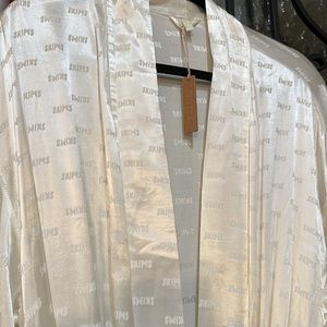 SKIMS Robe with tags